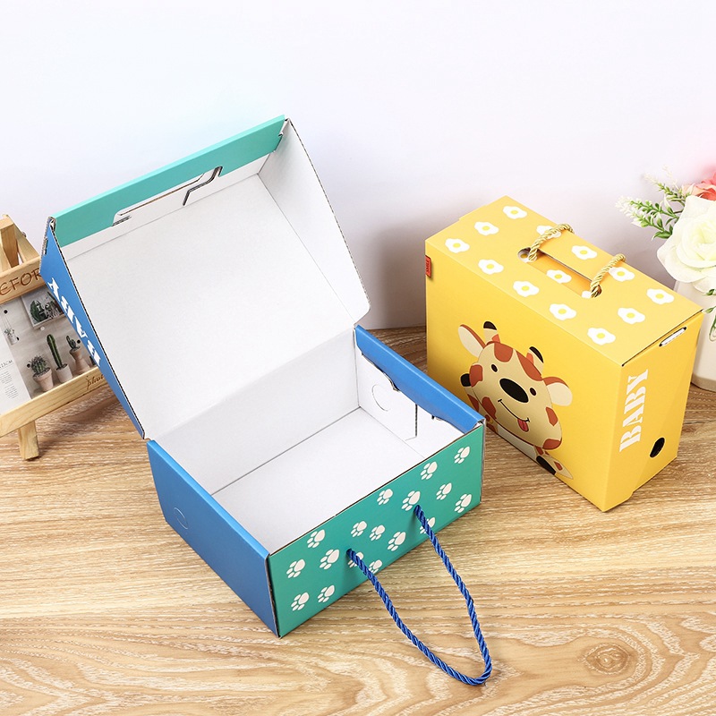 Custom luxury shoe set gift box, premium footwear packaging box with custom print, rigid shoe gift box set for brand retail